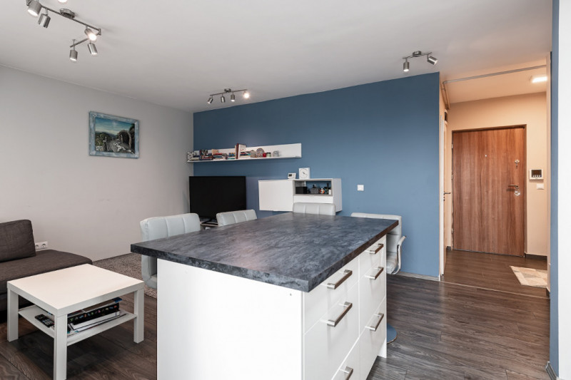 Apartament 3 camere Iulius Mall, finisat, mobilat modern, garaj subteran inclus