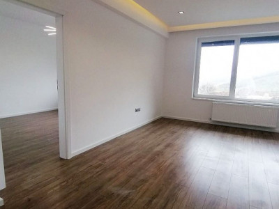 Apartament 2 camere Floresti, etaj 1, finisat modern, garaj subteran inclus