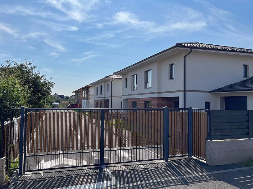 Duplex in Floresti, zona Somesului, minicartier cu acces securizat, garaj