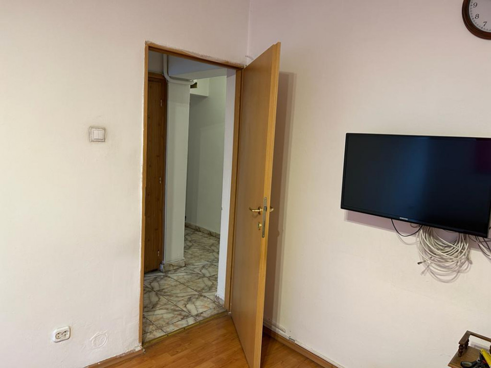 Apartament 3 camere Marasti, 65 mp utili, etaj 1, finisat clasic
