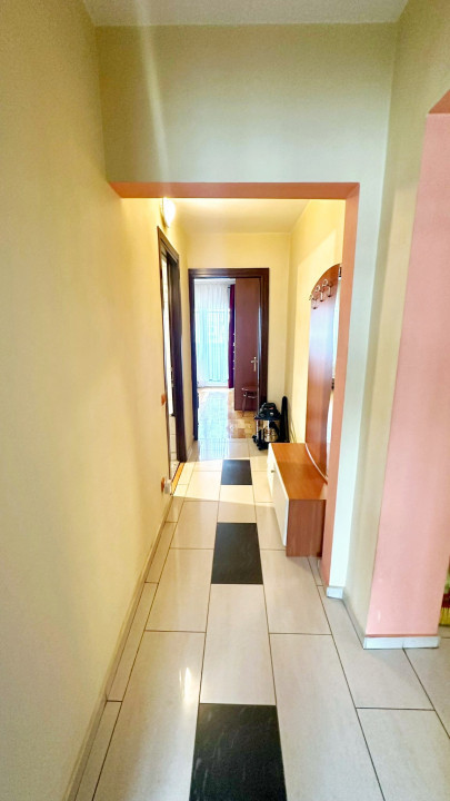 Apartament 3 camere zona Sens Giratoriu Marasti, decomandat, etaj intermediar
