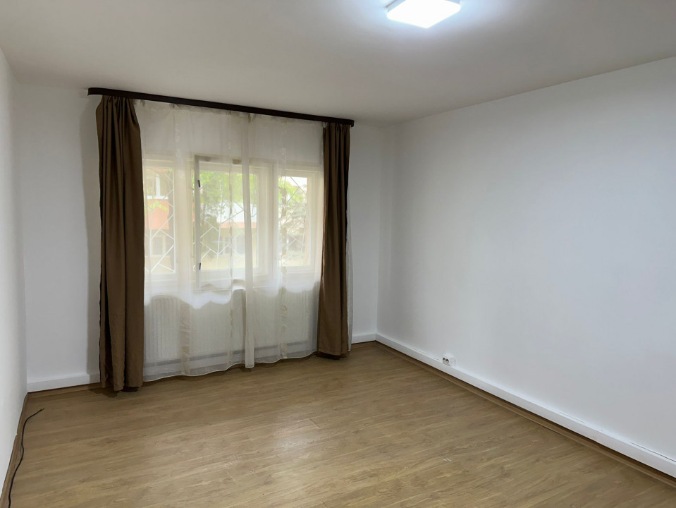 Apartament 3 camere Zorilor, 65 mp, decomandat, finisat, zona Piata Zorilor