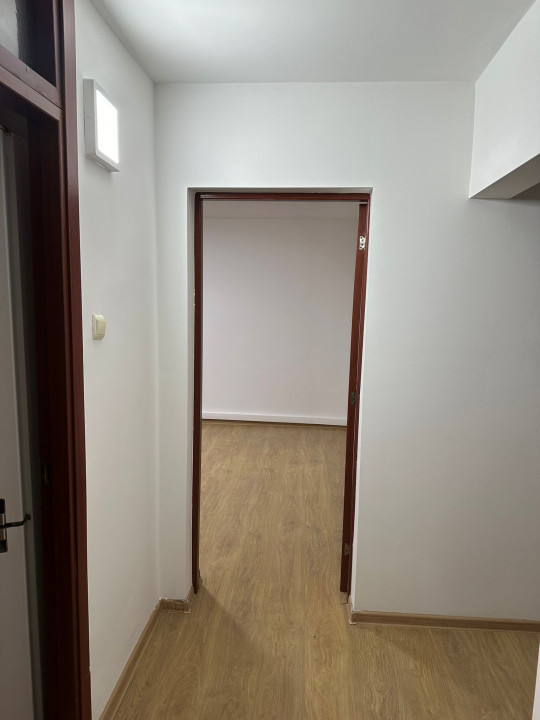 Apartament 3 camere Zorilor, 65 mp, decomandat, finisat, zona Piata Zorilor