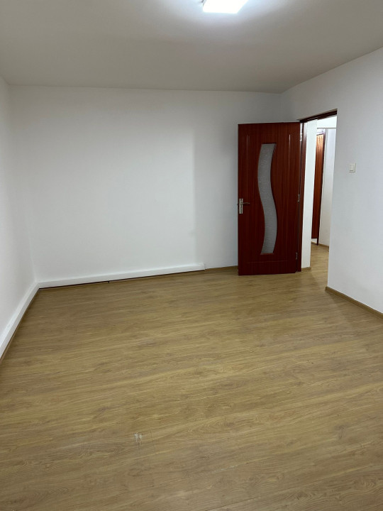 Apartament 3 camere Zorilor, 65 mp, decomandat, finisat, zona Piata Zorilor