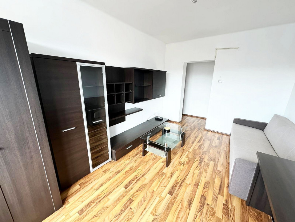 Apartament 2 camere Piata Mihai Viteazul, 47 mp, decomandat, ideal investitie!