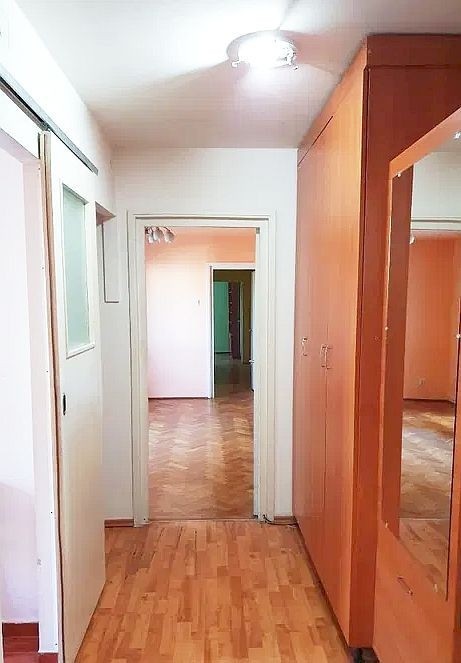 Apartament 3 camere Gheorgheni, 69 mp utili, etaj 2 din 4, zona Brancusi