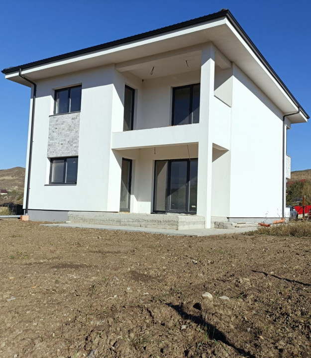 Casa de vanzare in Campenesti, 120 mp utili, teren 500 mp, constructie 2024