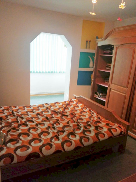 Apartament 2 camere de vanzare in Zorilor, 53 mp utili, finisat, mobilat, garaj