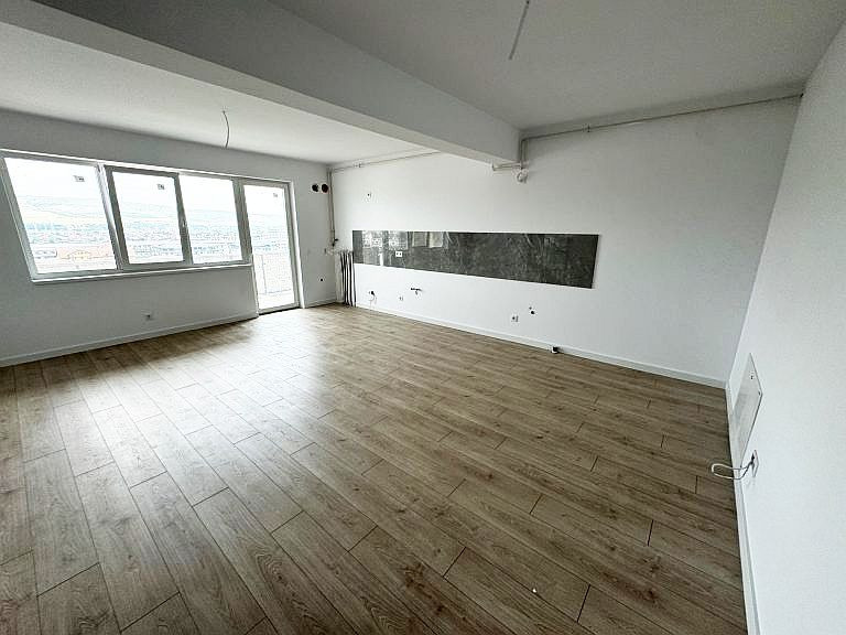 Apartament 2 camere Floresti, 49 mp, etaj 1, imobil nou, finisat! TVA inclus!