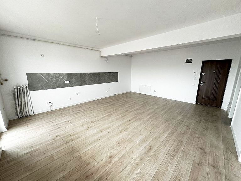 Apartament 2 camere Floresti, 49 mp, etaj 1, imobil nou, finisat! TVA inclus!