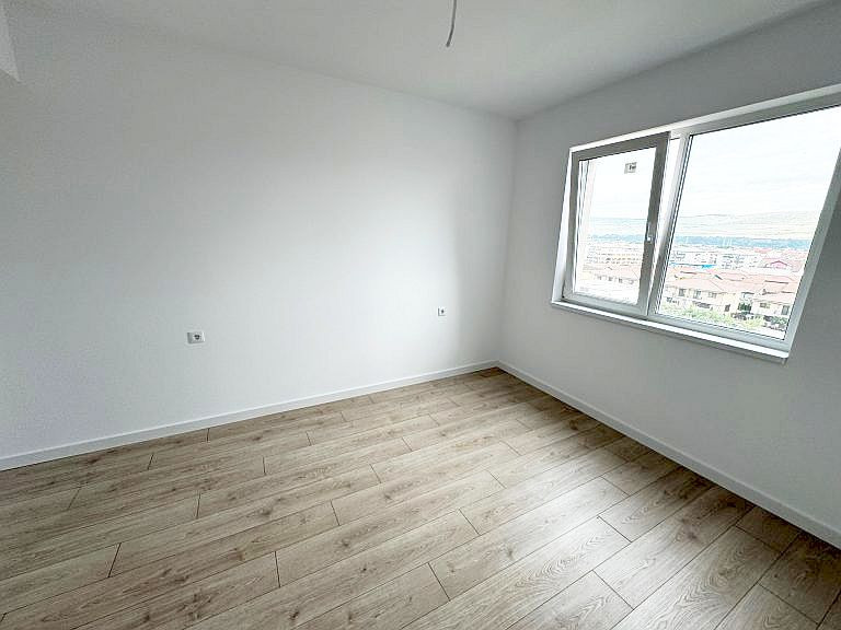 Apartament 2 camere Floresti, 49 mp, etaj 1, imobil nou, finisat! TVA inclus!