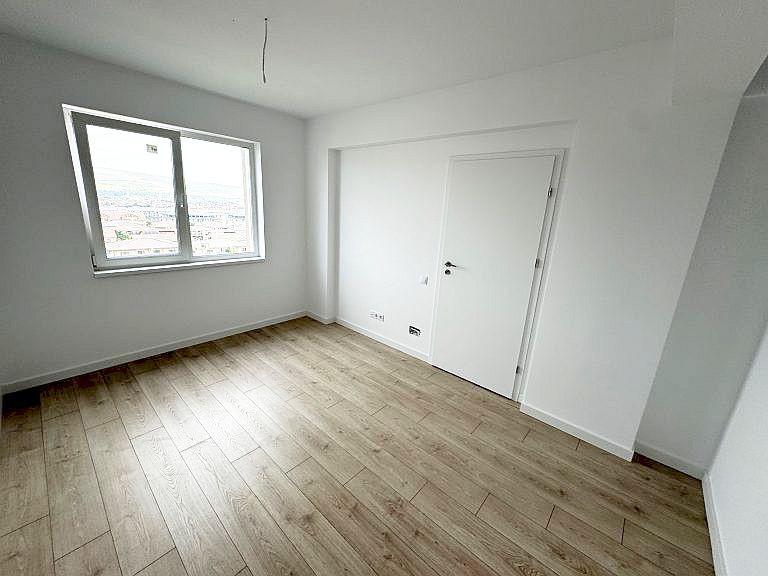 Apartament 2 camere Floresti, 49 mp, etaj 1, imobil nou, finisat! TVA inclus!