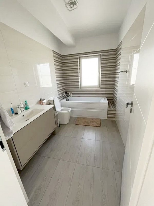 Casa individuala de vanzare in Chinteni, 120 mp utili, finisata modern