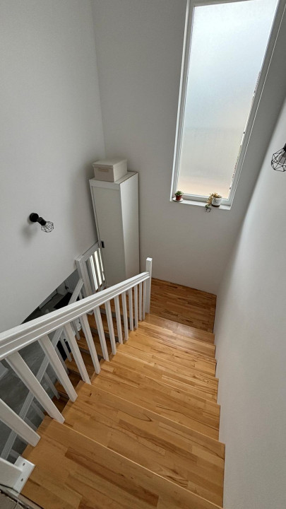 Casa individuala de vanzare in Chinteni, 120 mp utili, finisata modern
