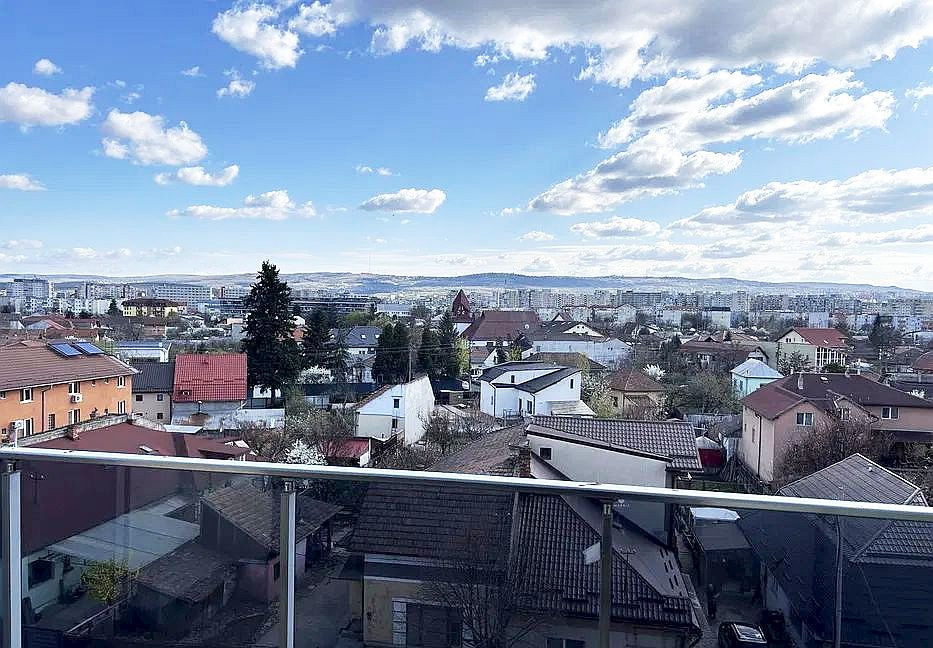 Apartament 3 camere zona strazii Fabricii, imobil nou, panorama deosebita