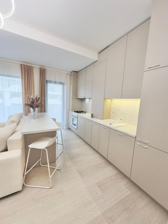 Apartament 3 camere Floresti-Eroilor, ultrafinisat, mobilat, totul nou