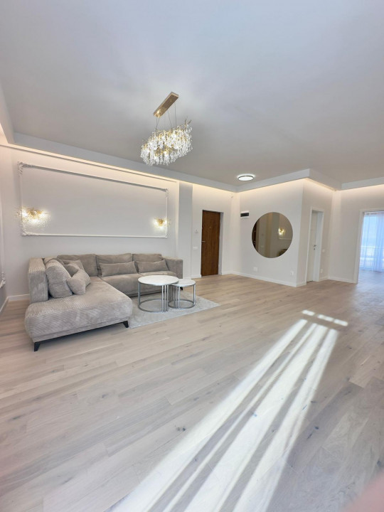 Penthouse de vanzare in Floresti, finisaje PREMIUM, mobilat si utilat modern