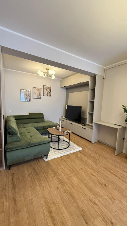 Apartament 2 camere Floresti, 54 mp, terasa 11 mp, ultrafinisat, zona Terra