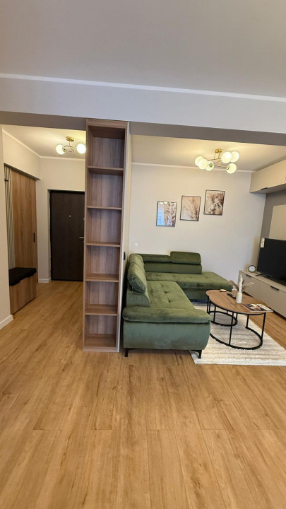 Apartament 2 camere Floresti, 54 mp, terasa 11 mp, ultrafinisat, zona Terra