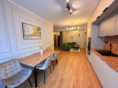 Apartament 2 camere Floresti, 54 mp, terasa 11 mp, ultrafinisat, zona Terra