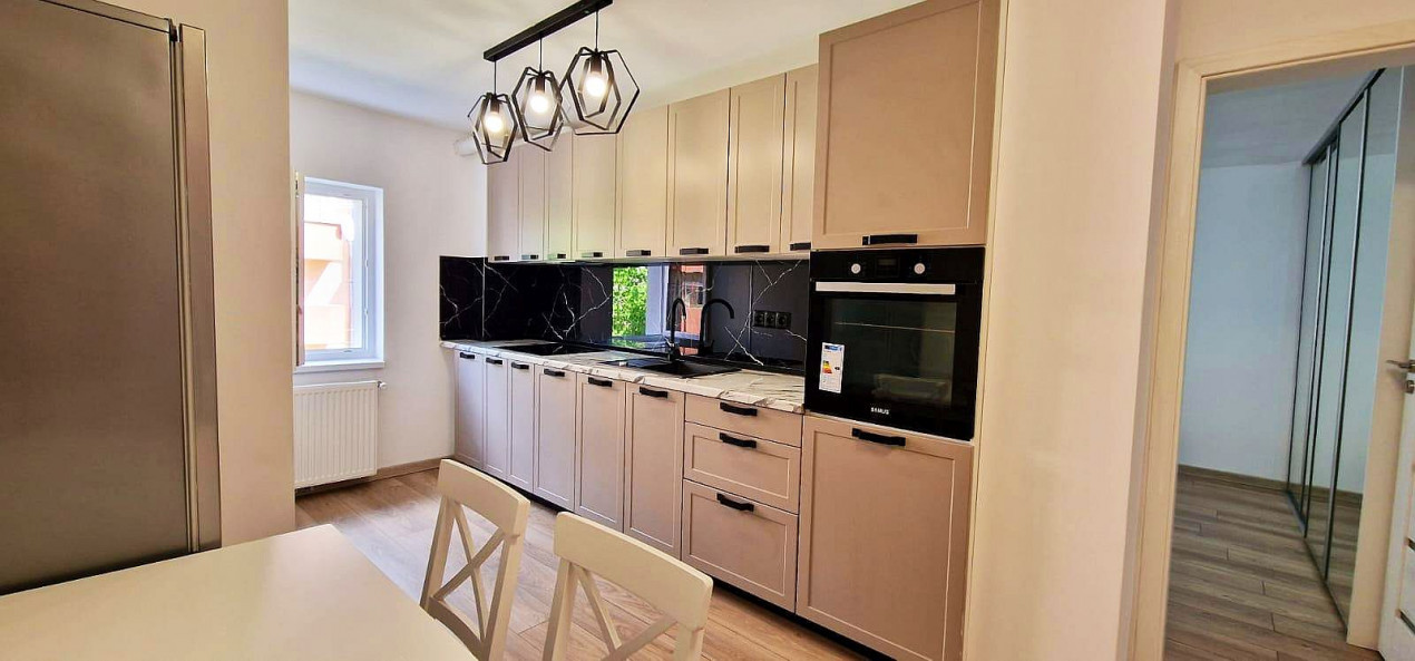Apartament 3 camere Floresti, 62 mp utili, ultrafinisat, mobilat si utilat