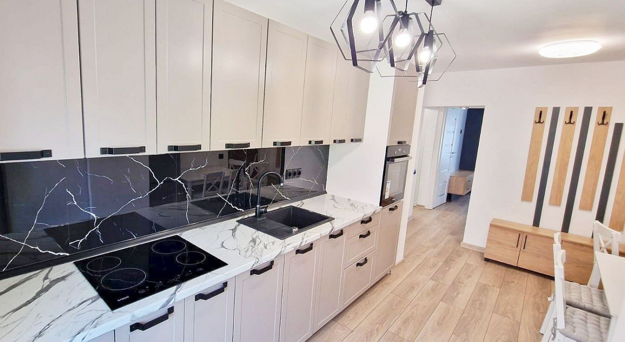 Apartament 3 camere Floresti, 62 mp utili, ultrafinisat, mobilat si utilat