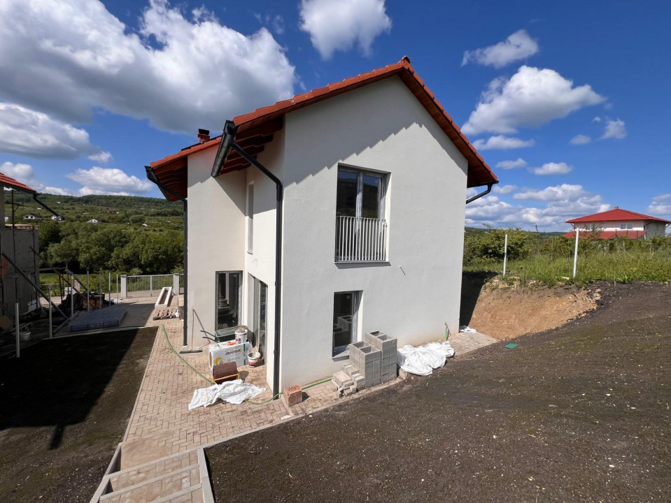 Casa individuala in Chinteni, proiect deosebit, materiale PREMIUM