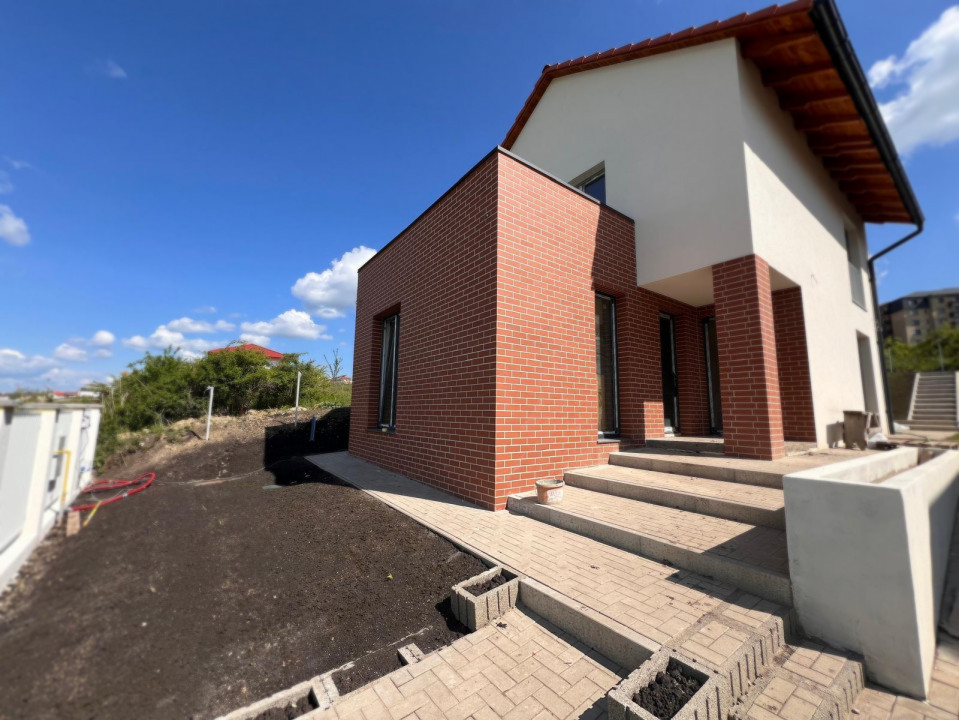 Casa individuala in Chinteni, proiect deosebit, materiale PREMIUM