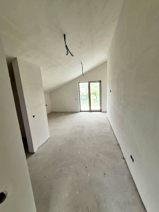 Casa tip duplex de vanzare, zona Parc Gheorgheni, constructie finalizata