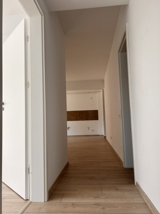 Apartament 3 camere Floresti, 67 mp utili, balcon 8 mp, finisat!
