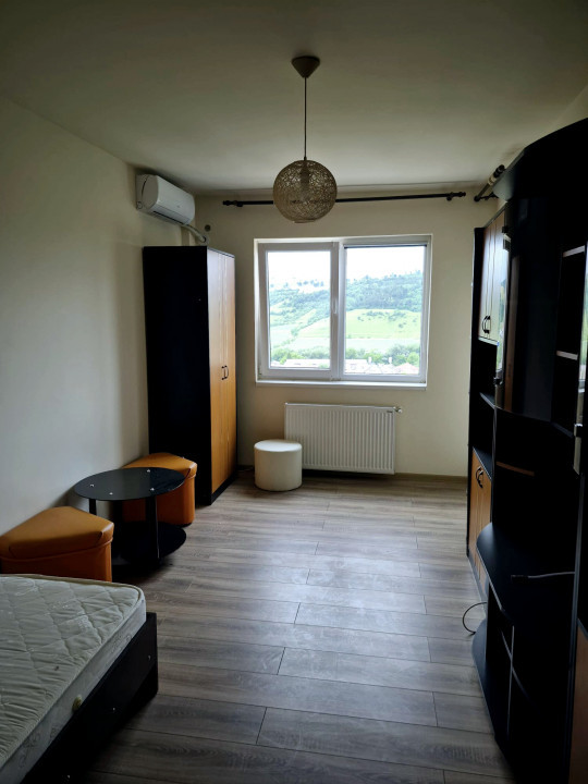 Apartament 3 camere Baciu, 69 mp utili, finisat, mobilat si utilat