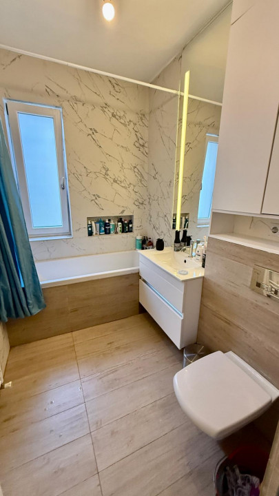 Apartament 3 camere Zona Citadela, 68 mp utili, ansamblu cochet, parcare