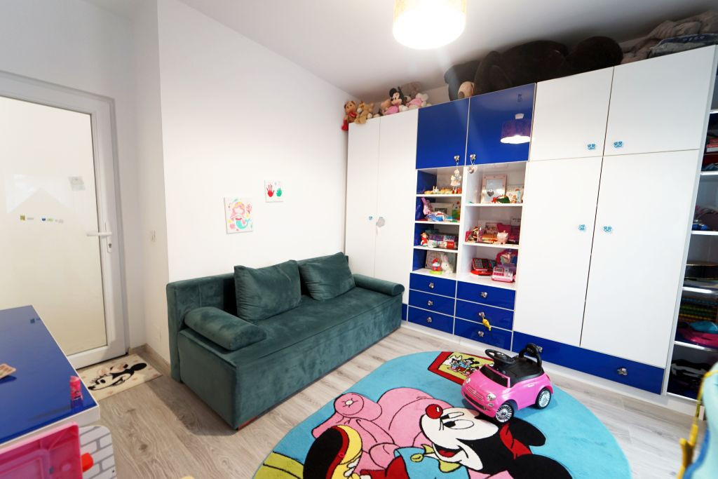 Apartament 3 camere Europa, 76 mp, finisat modern, mobilat si utilat