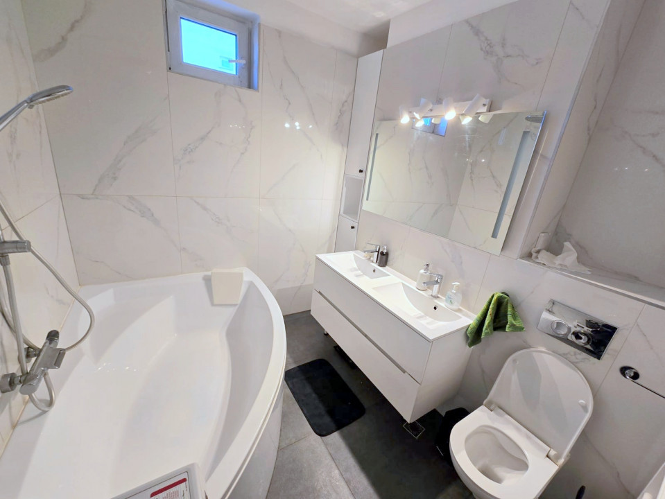 Apartament modern de vânzare, 2 Camere, 67mp, Zonă Centrală-Republicii