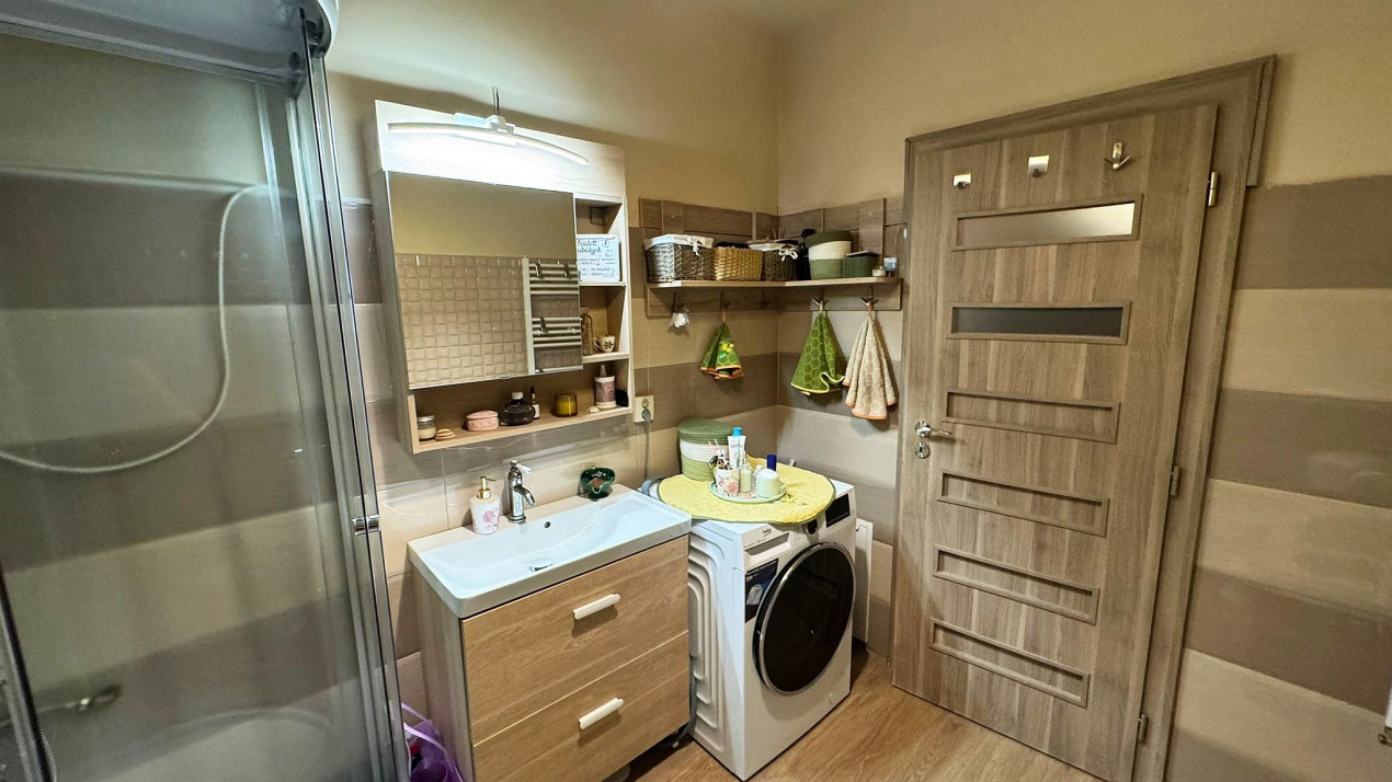 Oportunitate! Apartament cu 4 Camere, 2077 €/mp, parcare Inclusă, comision 0!
