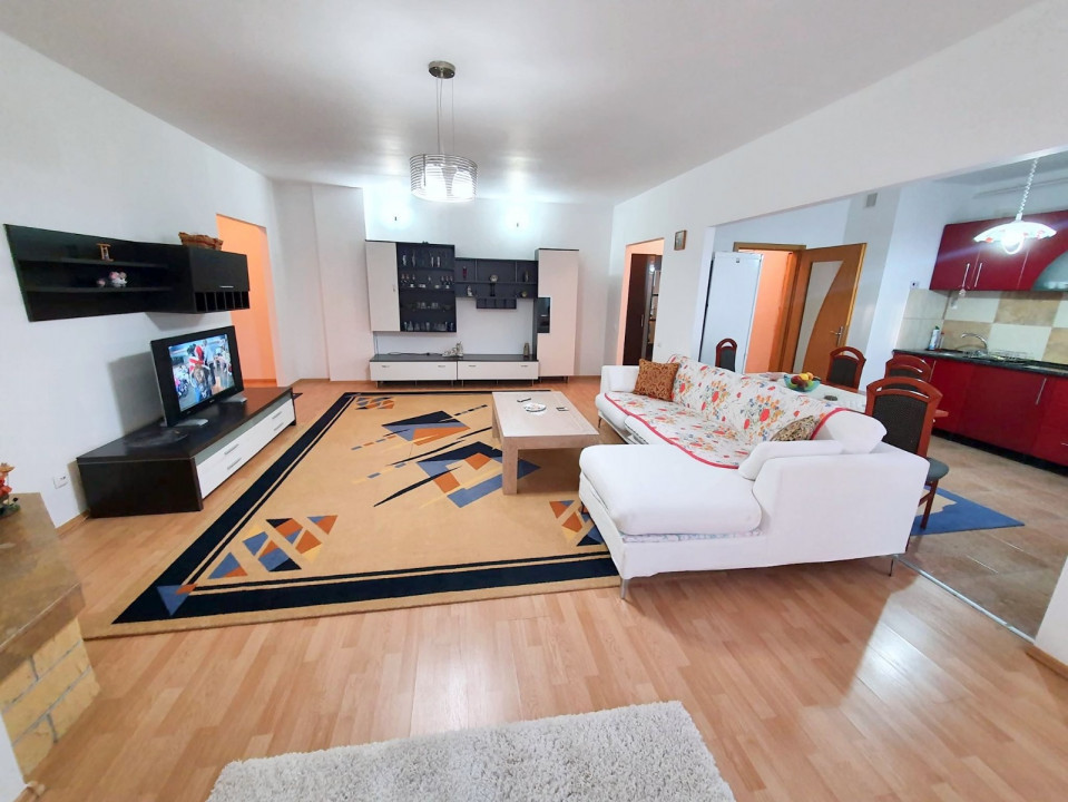 Apartament 2 Camere Gheorgheni, suprafață generoasă și loc de parcare inclus
