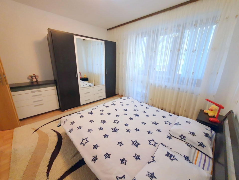 Apartament 2 Camere Gheorgheni, suprafață generoasă și loc de parcare inclus