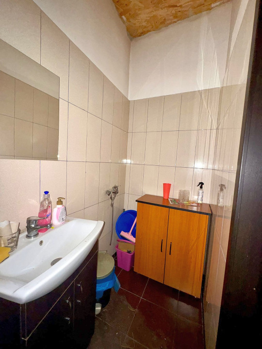 Investitie in zona Centrala, 38 mp cu pod si curte, Parcul Feroviarilor