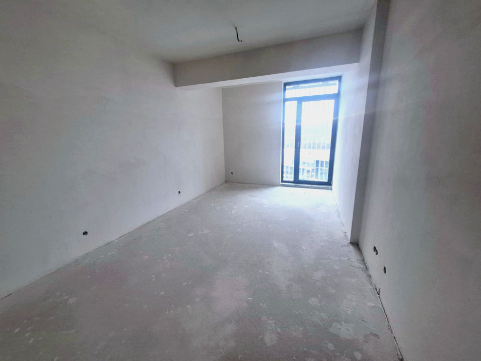 Apartament 3 camere Floresti-BMW, 77 mp utili, etaj 2, comision 0!