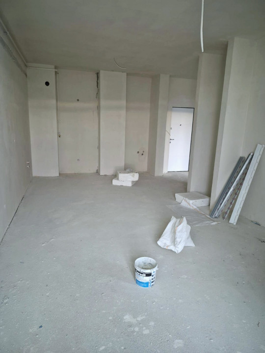 Apartament 3 camere Floresti-BMW, 77 mp utili, etaj 2, comision 0!