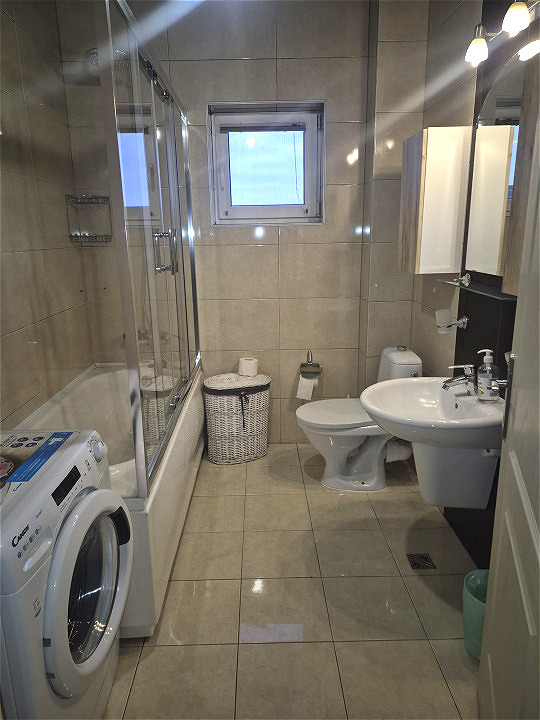 Apartament  premium în Gheorgheni, 86 mp, finisat, mobilat modern, garaj inclus