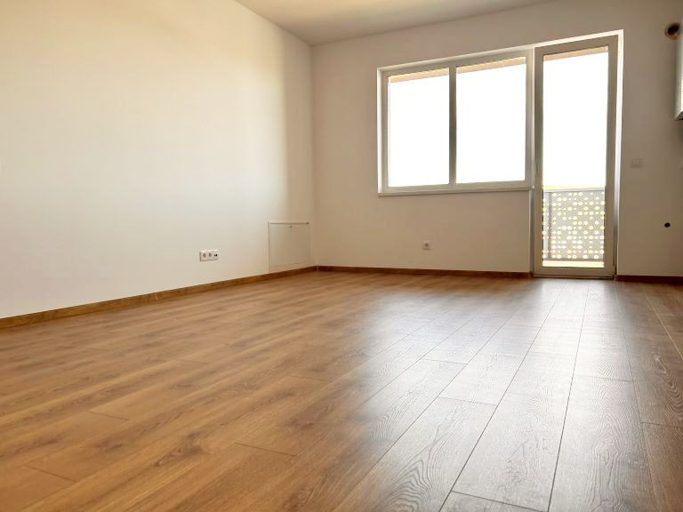 Apartament 2 camere cu CF, Floresti, 45 mp, finisat modern