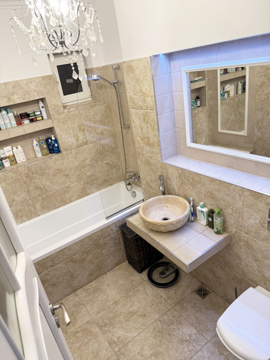 Apartament Ideal pentru zona Corporate în Platinia-str. Constanța