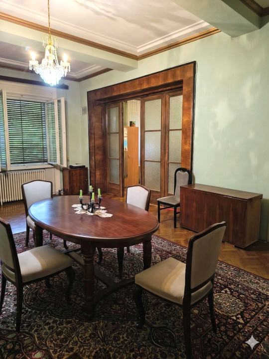 Oportunitate rară: Apartament in vilă interbelică, zona Emil Racoviță