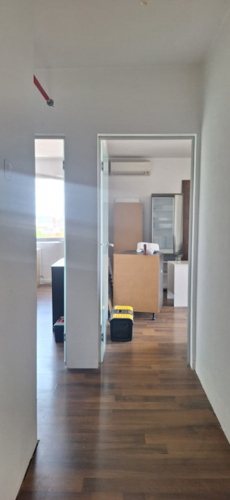 Oportunitate rară: Apartament spațios cu 3 camere în cartierul Andrei Mureșanu!